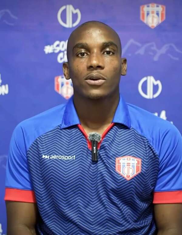 Recoleta FC: Mosquera vuelve al país - Fútbol - ABC Color