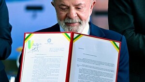 Lula veta ley que reducía la condena de Bolsonaro