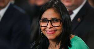 La Nación / Presidenta interina de Venezuela visitará a Petro en Bogotá