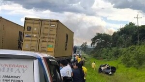 Un médico muere junto a su madre en accidente vial en San Pedro