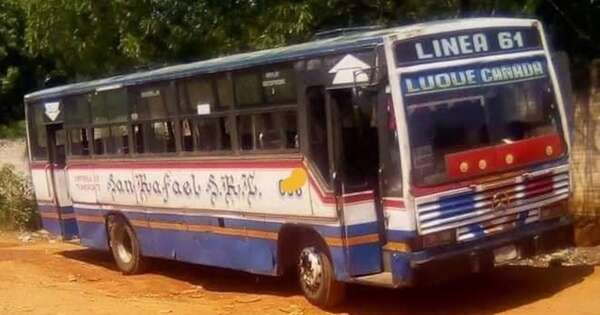 La Nación / Luque: buses internos en paro se exponen a la cancelación de sus itinerarios