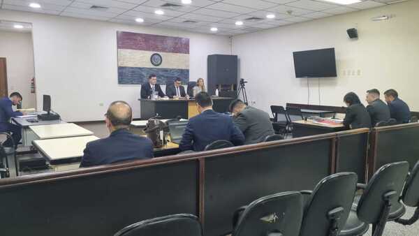 Con pruebas de A Ultranza, sigue juicio oral contra senador Erico Galeano