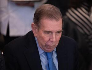 Edmundo González celebra la liberación de los presos en un momento que pide "templanza y firmeza"