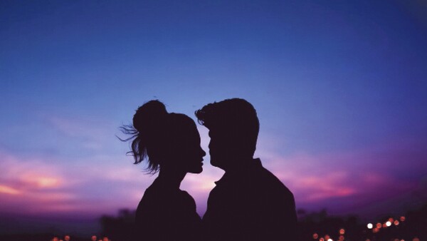 “Estoy con un hombre mucho mayor y mis padres le rechazan”