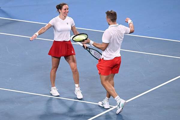 Polonia completa el cuadro de semifinales de la United Cup - Tenis - ABC Color