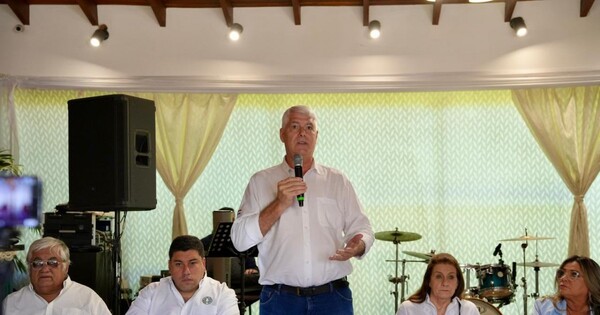 Wiens carga contra Santi: "La gente está cambiando a sus hijos a la escuela pública porque ya no les alcanza más"