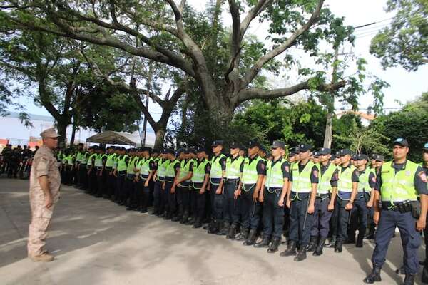 Lanzan operativo de seguridad para la temporada veraniega en San Ber y anuncian despliegue de 1.200 policías - Nacionales - ABC Color