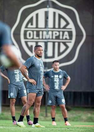 Olimpia: El Expreso Decano, con tour rioplatense - Olimpia - ABC Color