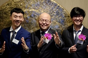 MiniMax triunfa en Hong Kong: Sus acciones suben 109%