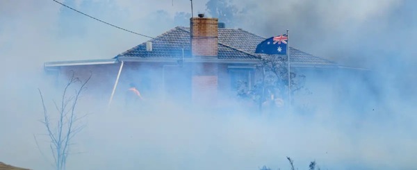 Incendios forestales azotan a Australia