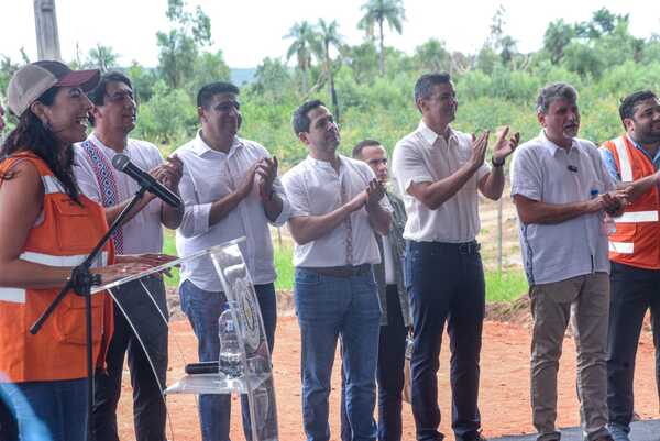 MOPC anuncia que este año iniciarán con el saneamiento del Lago Ypacaraí