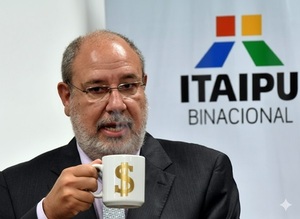 Jubilados de Itaipú dudan de cambios en compra de fármacos