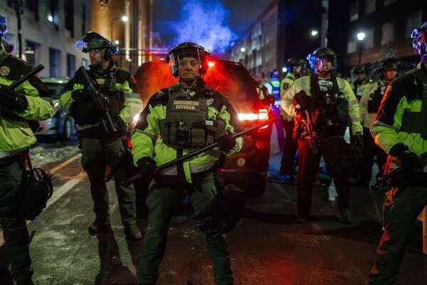 ¿Podría ser condenado el agente de ICE que mató a una mujer en Mineápolis? - Mundo - ABC Color