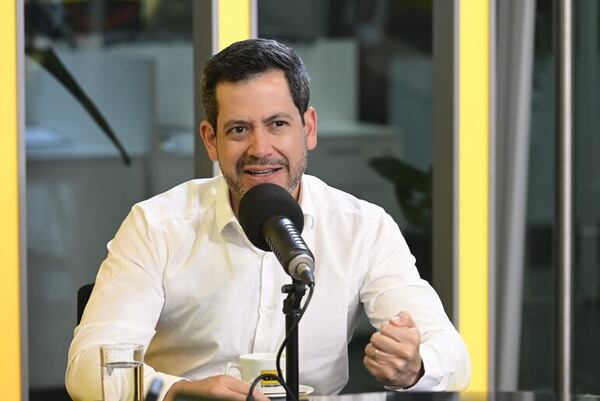 Latorre considera necesario debatir sobre el destino de la caja jubilatoria parlamentaria - Política - ABC Color