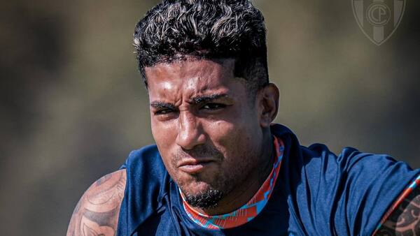 Elogios del DT rival para Santiago Mosquera