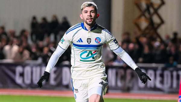 Doblete de Julio Enciso en la goleada del Estrasburgo