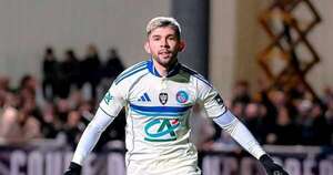 La Nación / Doblete de Julio Enciso en goleada de Racing