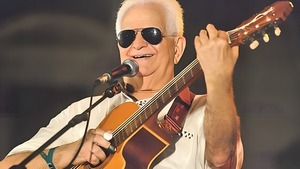 Quemil Yambay, figura destacada del folklore paraguayo, sigue luchando por su vida a los 87 años