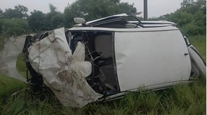 Tragedia en Yby Yaú: Mueren dos policías en vuelco