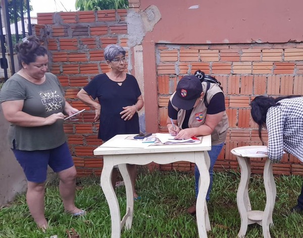 Gobernación asiste a familias afectadas por temporal en CDE - ADN Digital