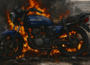 Incendian de forma intencional una motocicleta en el barrio San Antonio - Concepción al Día