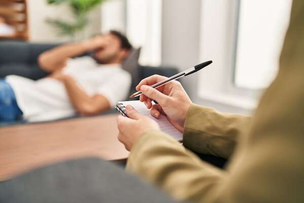 Salud mental: van casi 10.000 llamadas a la línea 155, de contención psicológica - Nacionales - ABC Color