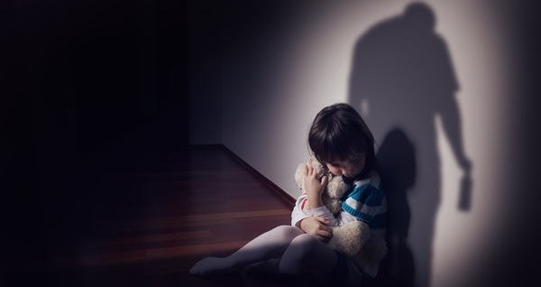 Niña de 12 años era abusada sistemáticamente por su hermano y quedó embarazada - trece