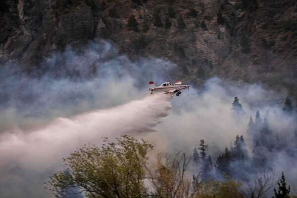 El principal foco de incendio en la Patagonia argentina ya arrasó 11.970 hectáreas - Mundo - ABC Color
