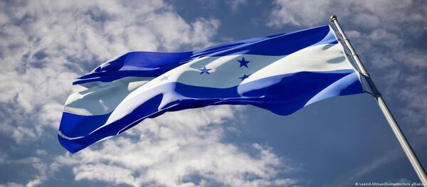 Honduras retira denuncia de tratado de extradición con EEUU