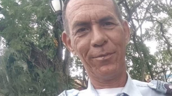 Muere bajo custodia un policía acusado de "traición a la patria" en Venezuela