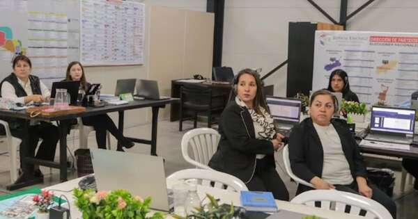 La Nación / Atención del TSJE: 5.300 llamadas