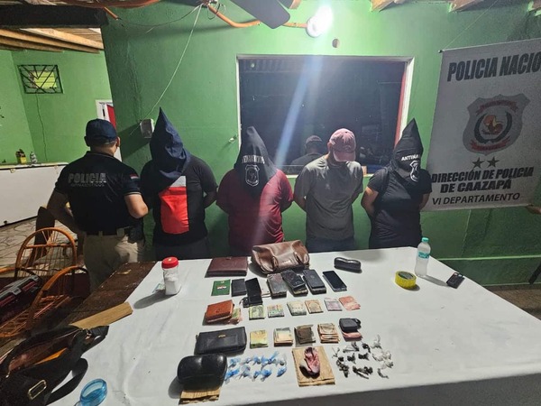 Caen 5 personas con cocaína en Caazapá y Coronel Oviedo