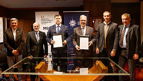 MIC destaca la sinergia público-privada como clave para el desarrollo económico