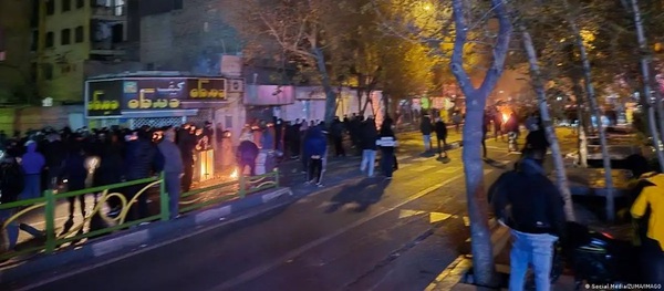 Trump dice que EEUU estudia "opciones muy fuertes" para Irán - ADN Digital