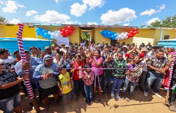 Gobierno entregó 478 viviendas a comunidades indígenas del Chaco