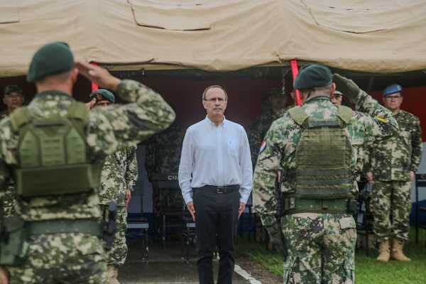 Afirman que acuerdo con EEUU permitirá renovar equipos y armamentos de las FFAA - ADN Digital