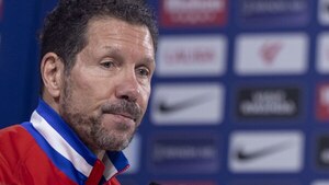 Simeone pide “disculpas” a Florentino y Vinicius