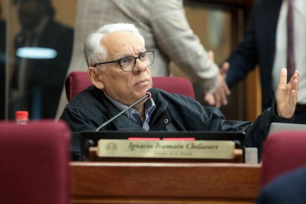 Iramaín apoya juicio político a ministros de Corte