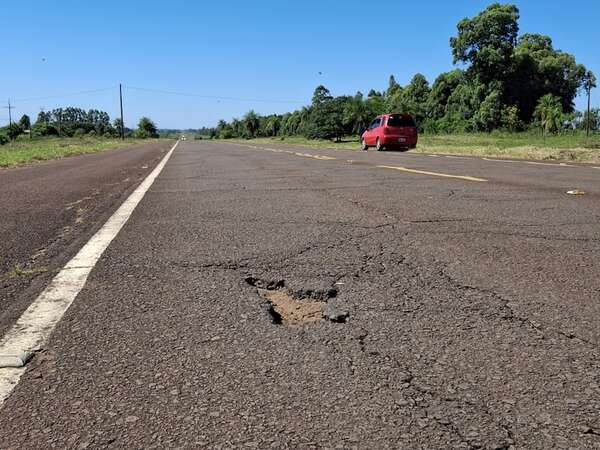 Reclaman reparación urgente de las principales rutas de Ayolas - Nacionales - ABC Color