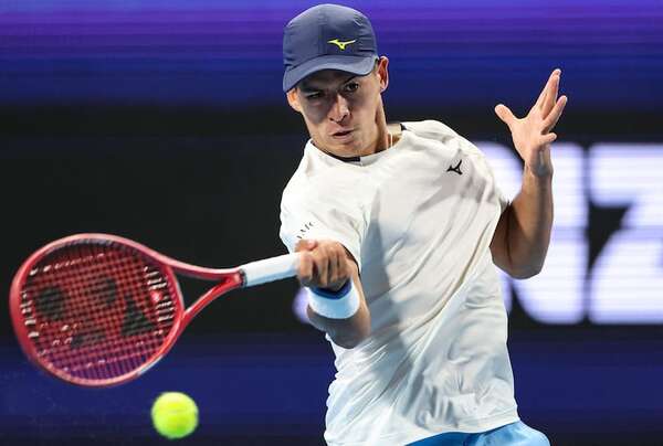 Argentinos Báez y Comesaña se meten en octavos - Tenis - ABC Color