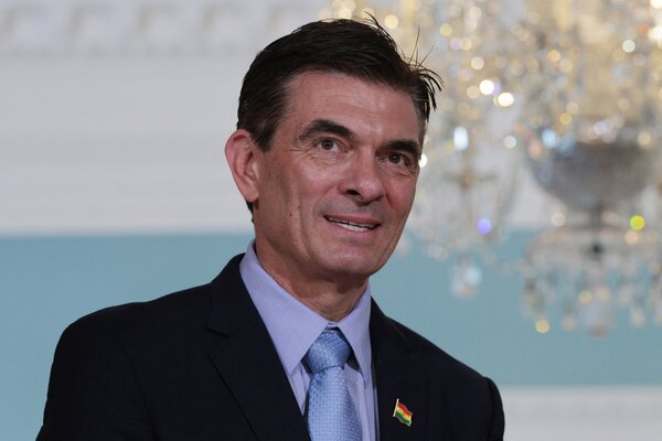 El Gobierno mantiene el fin del subsidio al diésel en el nuevo decreto acordado con los sindicatos