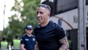 Lucas Barrios: “Muy contento con el plantel que formamos”
