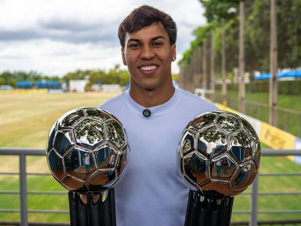 Goleador del Brasileirão renueva con Cruzeiro hasta 2030 - Fútbol Internacional - ABC Color