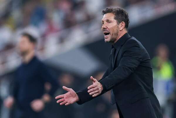 Simeone pide disculpas a Florentino y Vinícius - Fútbol Internacional - ABC Color