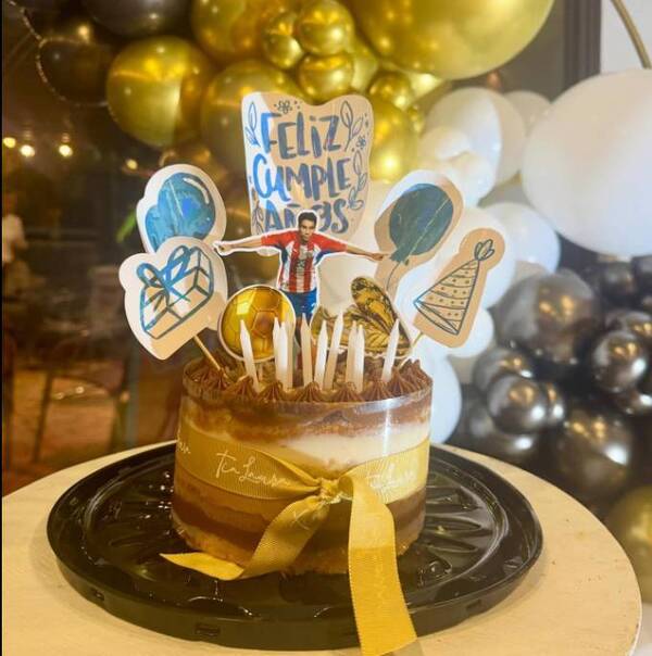 [VIDEO] Pipino apagó su velita número 46