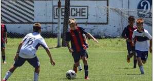 La Nación / Cicloncitos brillan en torneo internacional de Argentina