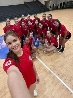 Balonmano: Guerreras U20 debutan contra Chile en el SCA+Trophy - Polideportivo - ABC Color