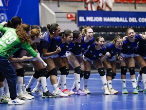 Guerreras U20 debutaron con triunfo en el Sur Centro de Handball - La Tribuna