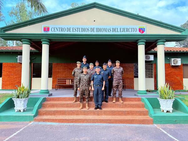 Estudiar portugués en el Ejército: Cursos y costos 2026