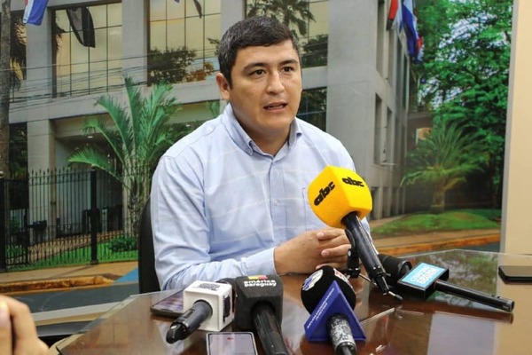 Oposición paraguaya tilda de "irreal" el ahorro de Peña